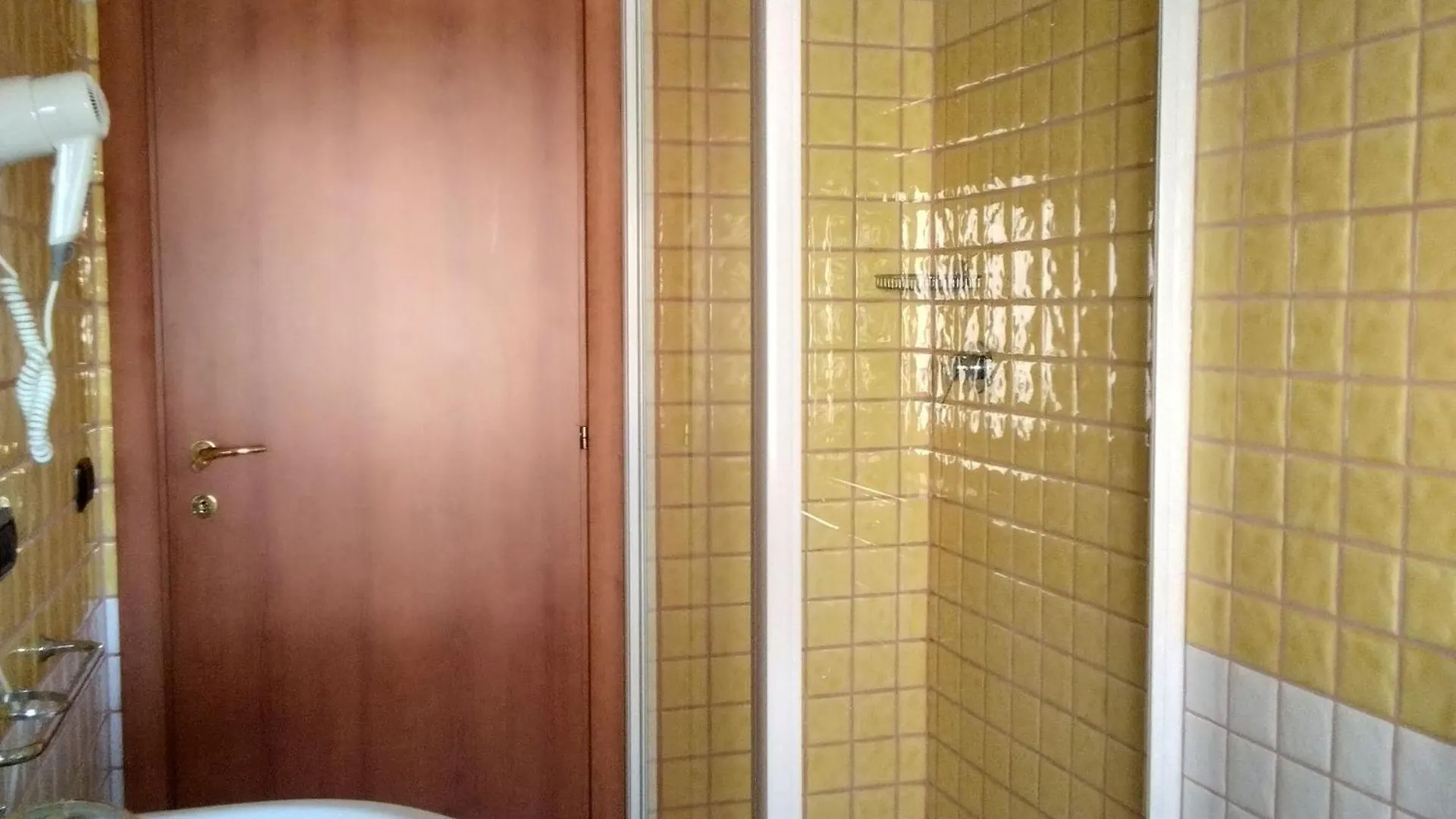 Portoghesi Apt Àrbatax Apartmán