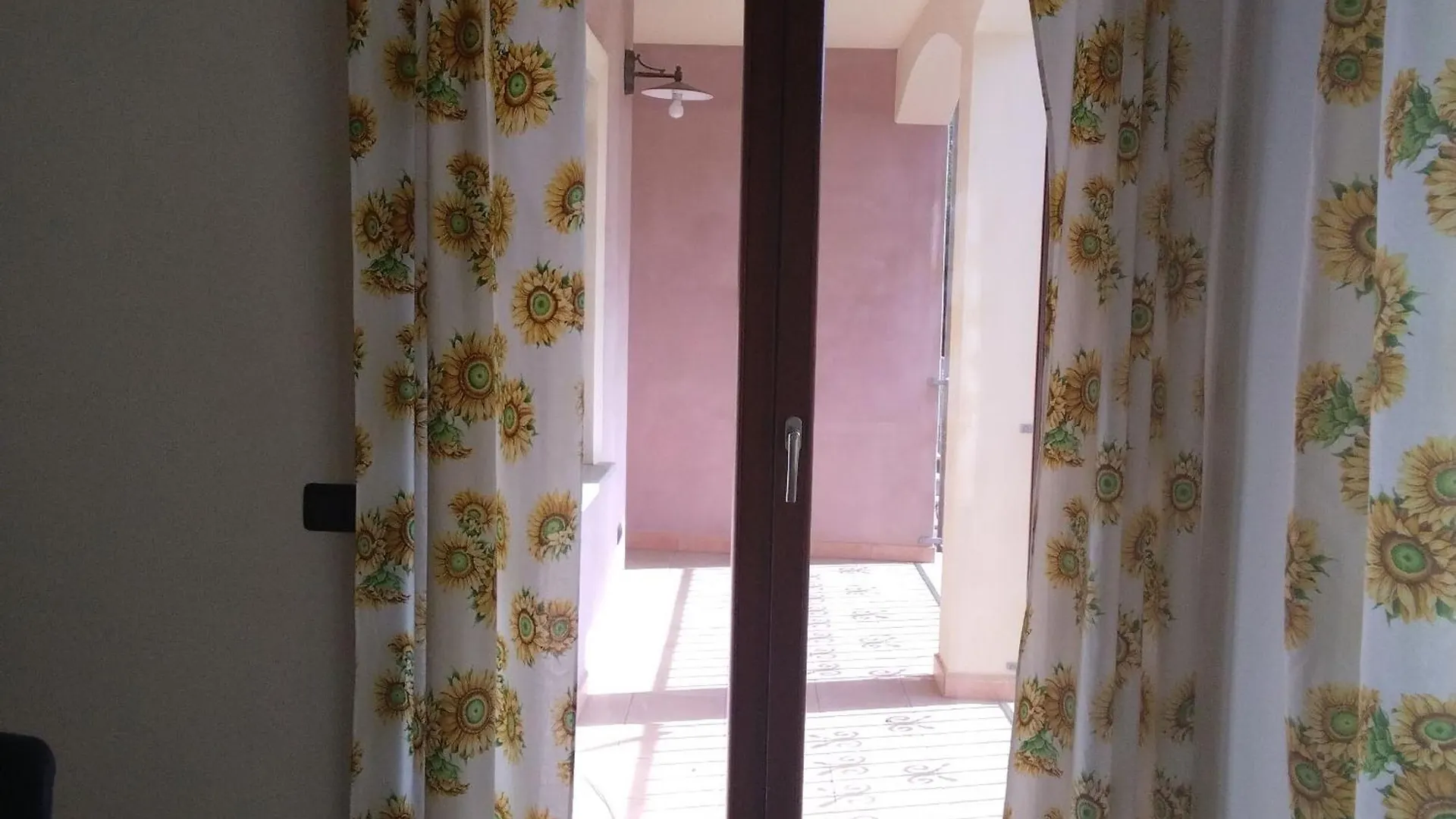 Apartmán Portoghesi Apt Àrbatax
