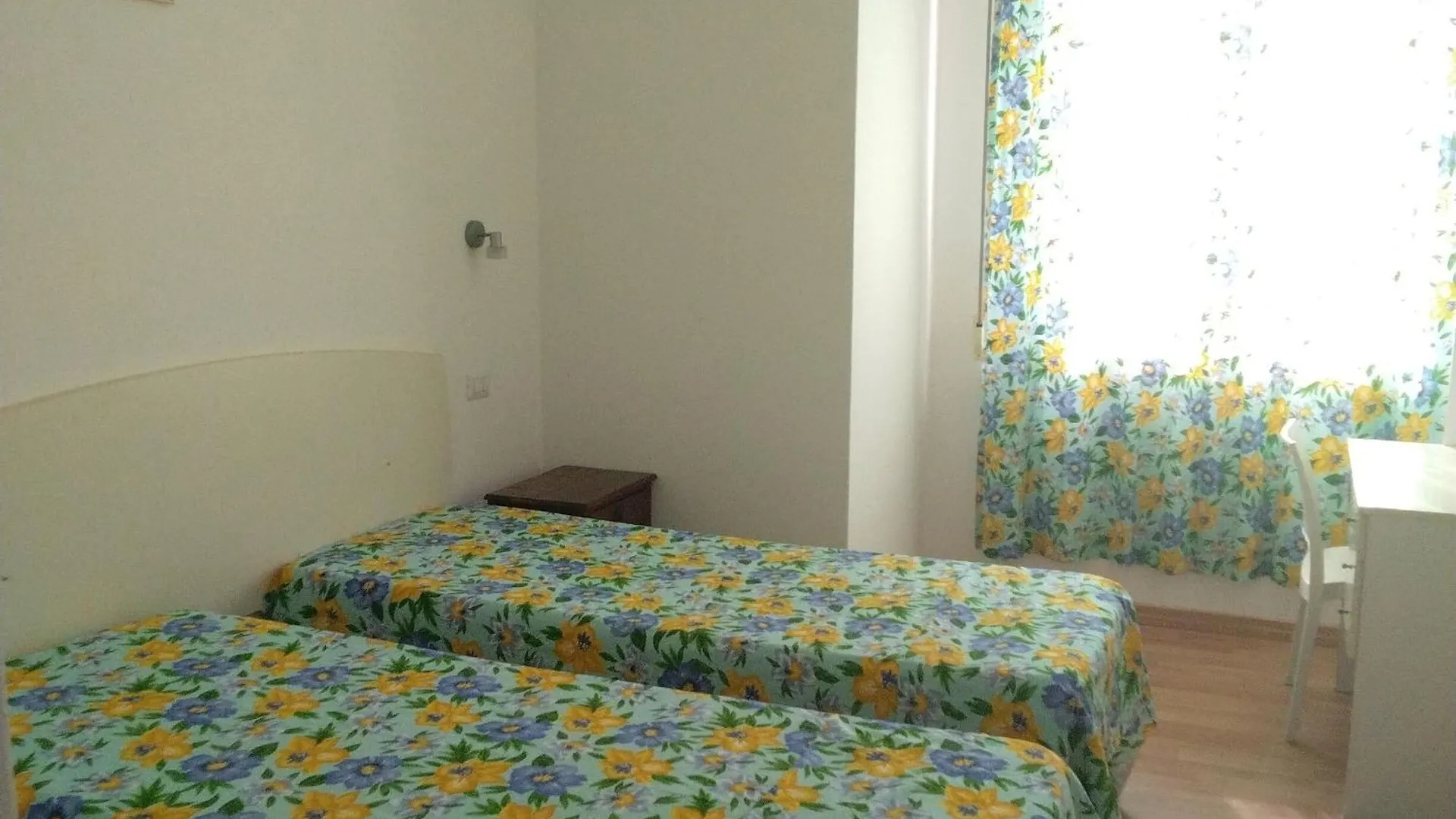 Portoghesi Apt Àrbatax